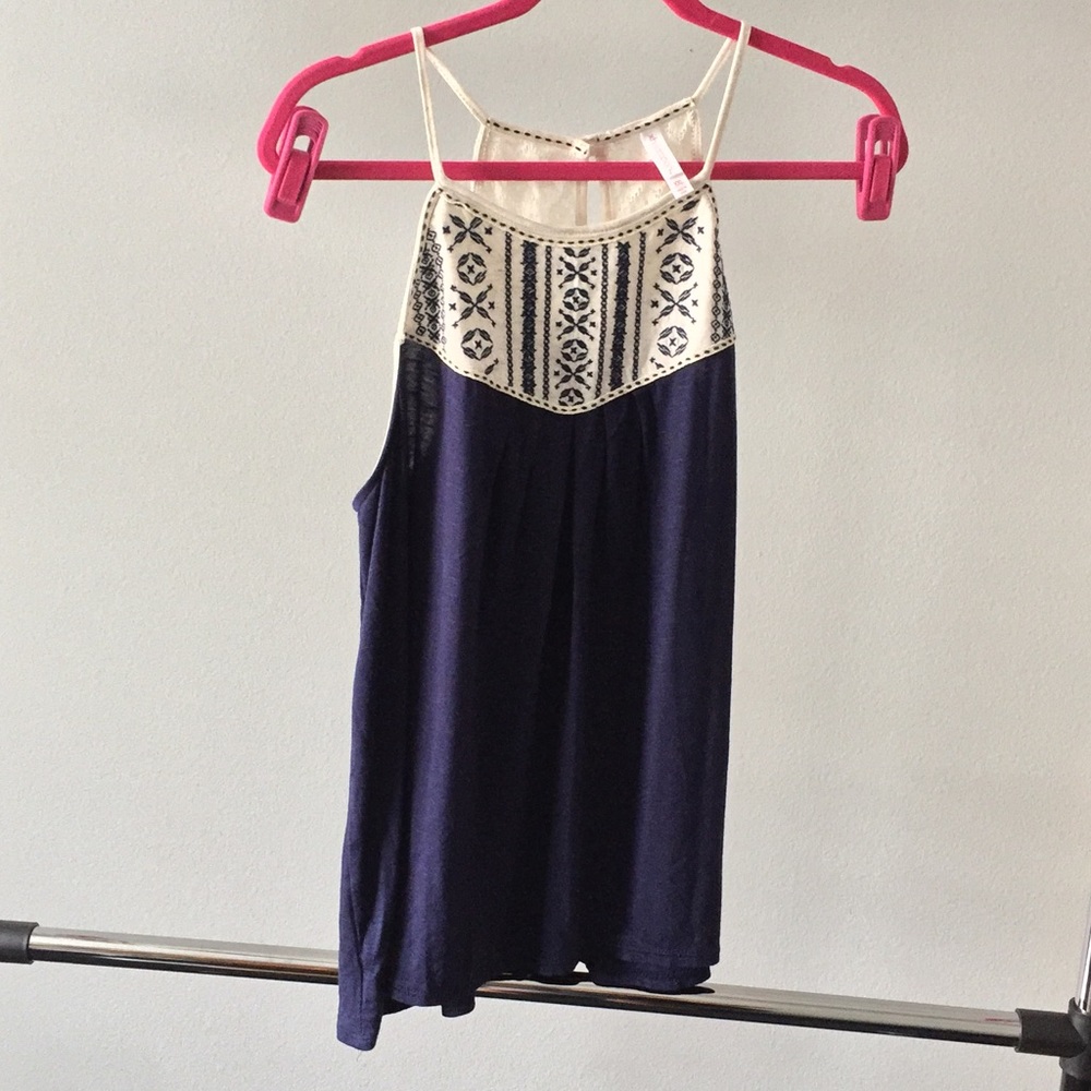 XXL High Neck Xhilaration Top
