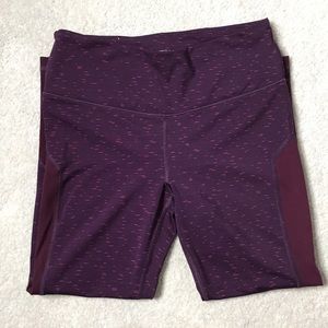 Victoria's Secret VSX Cropped Leggings