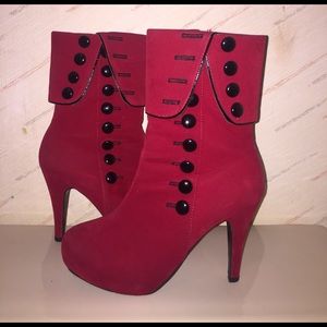 ❤️Red booties!❤️