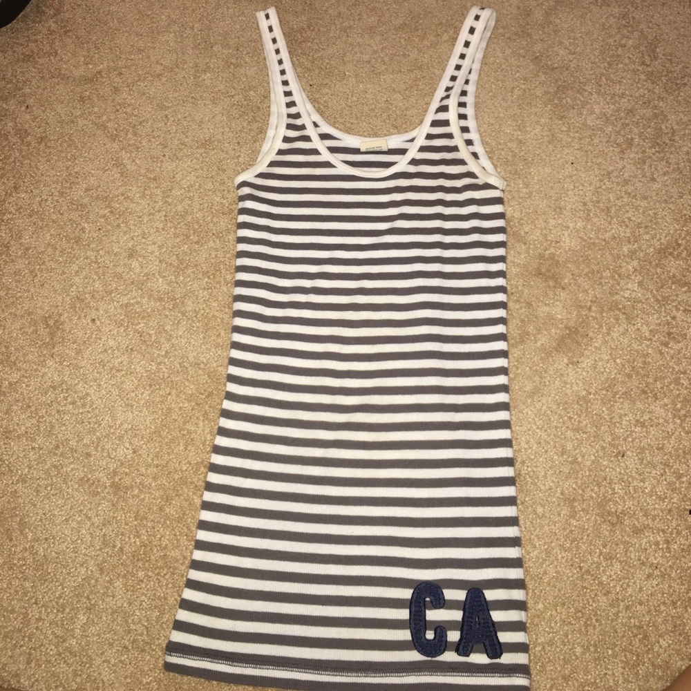 Hollister strip top