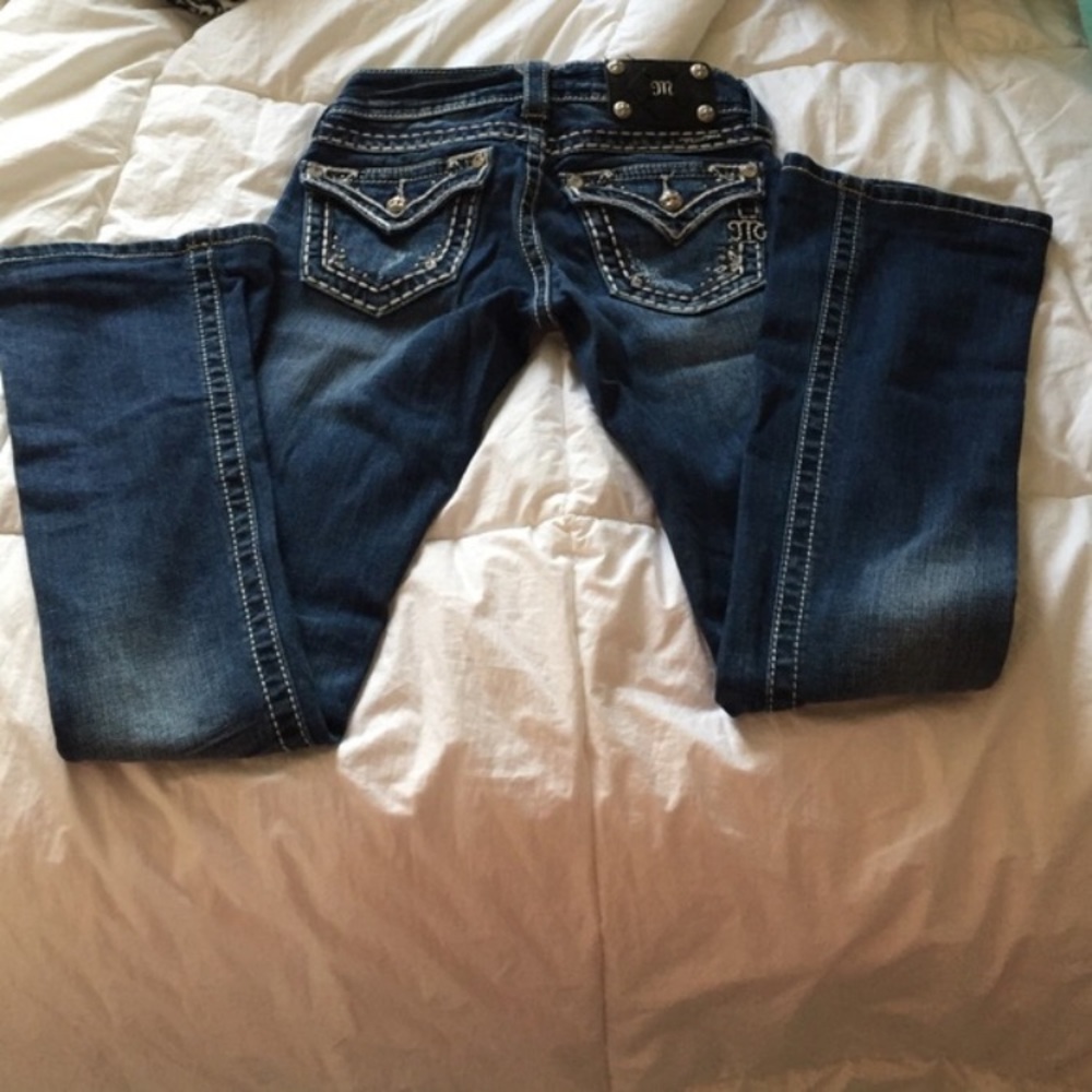 Miss me bootcut jeans!