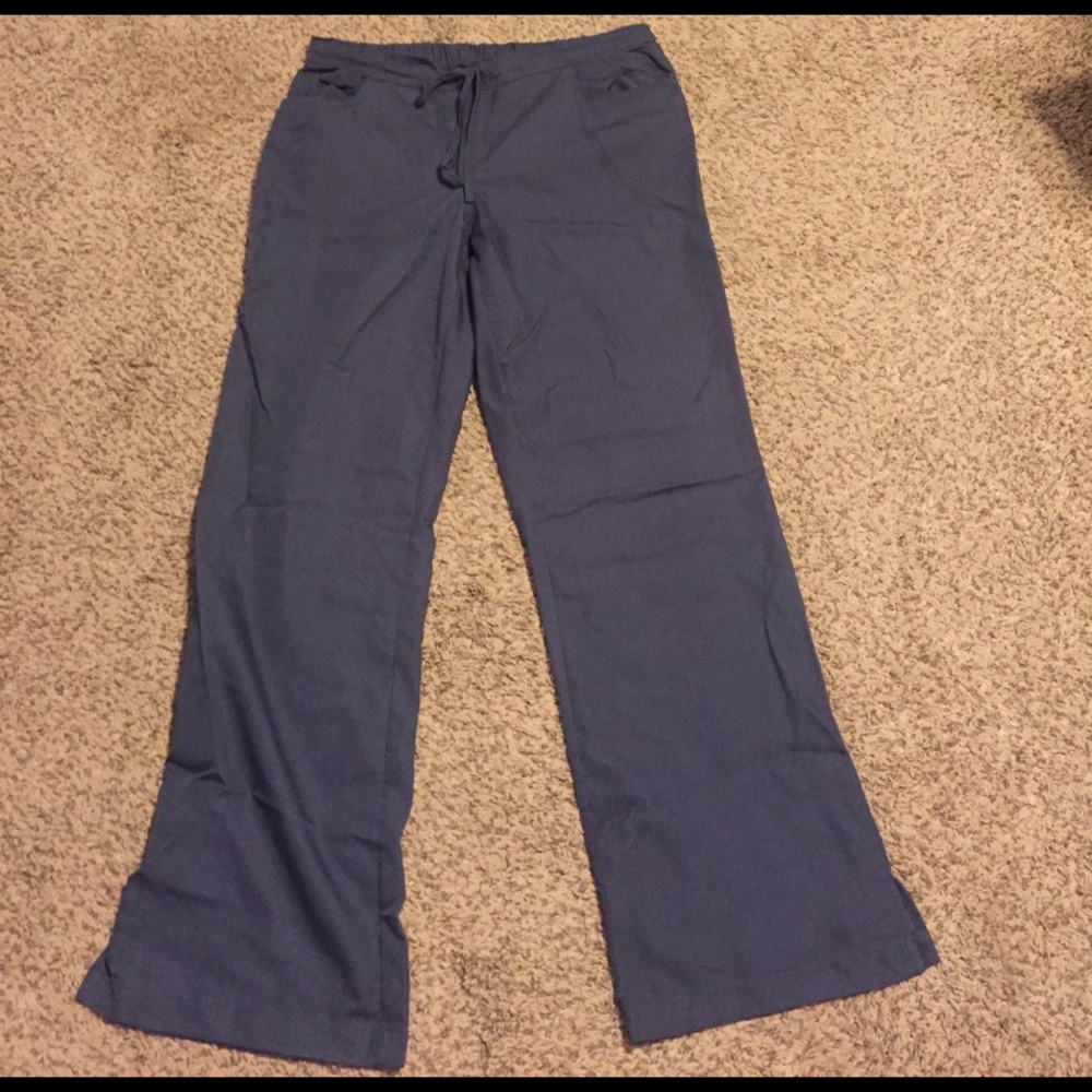 Be-loved. Scrub pants
