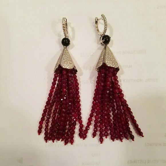 Red garnet, cubic zirconia and sterling silver ear - Picture 2 of 4