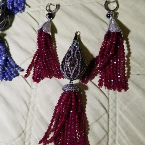 Red garnet, cubic zirconia and sterling silver ear - Picture 4 of 4