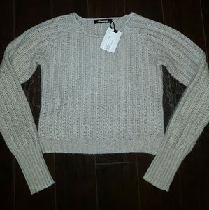 NWT Beautiful olivaceous sweater