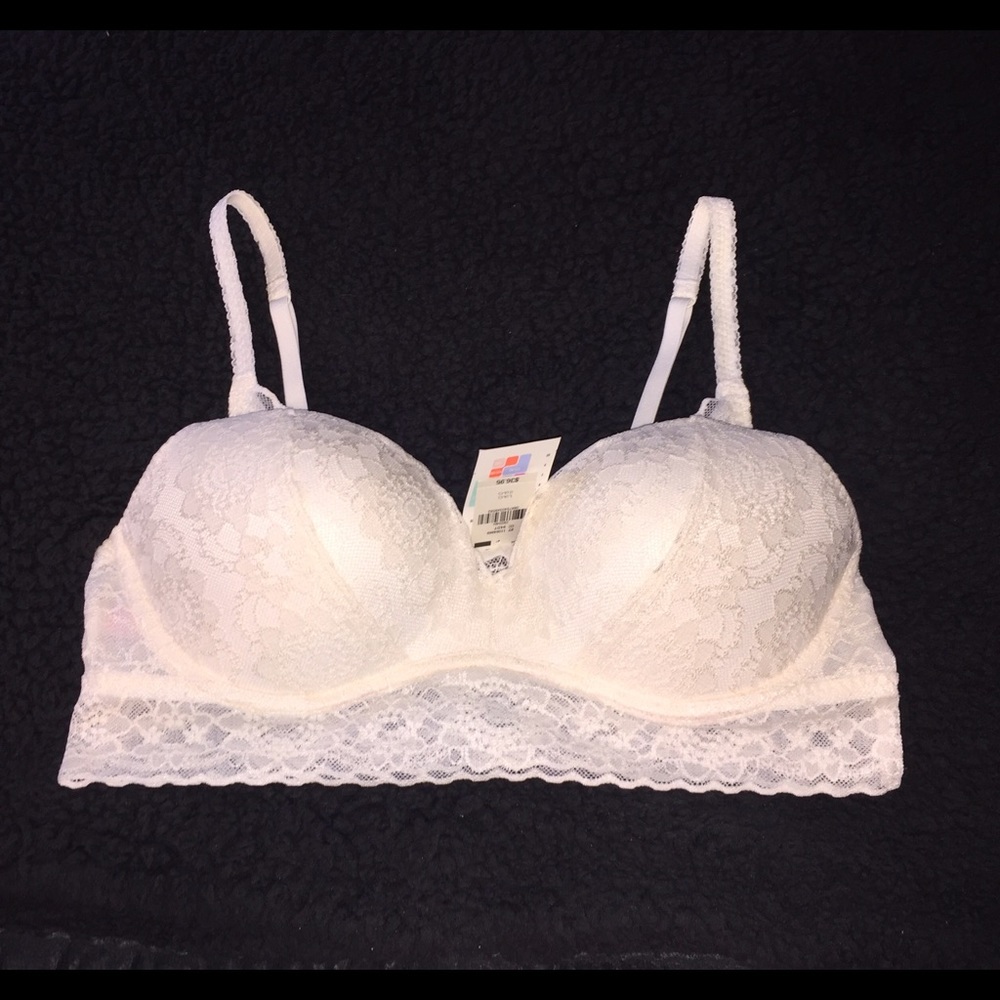 Victoria's Secret Bra size Large