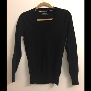 Club Monaco Black V-Neck Sweater