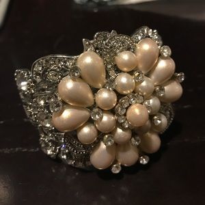 swarovski crystal and pearl bangle cuff bracelet