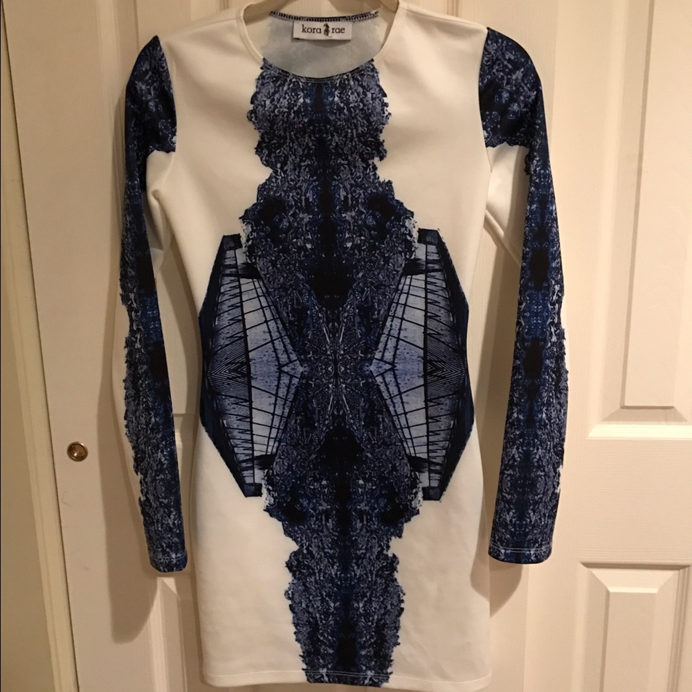 Geometric lace cocktail dress