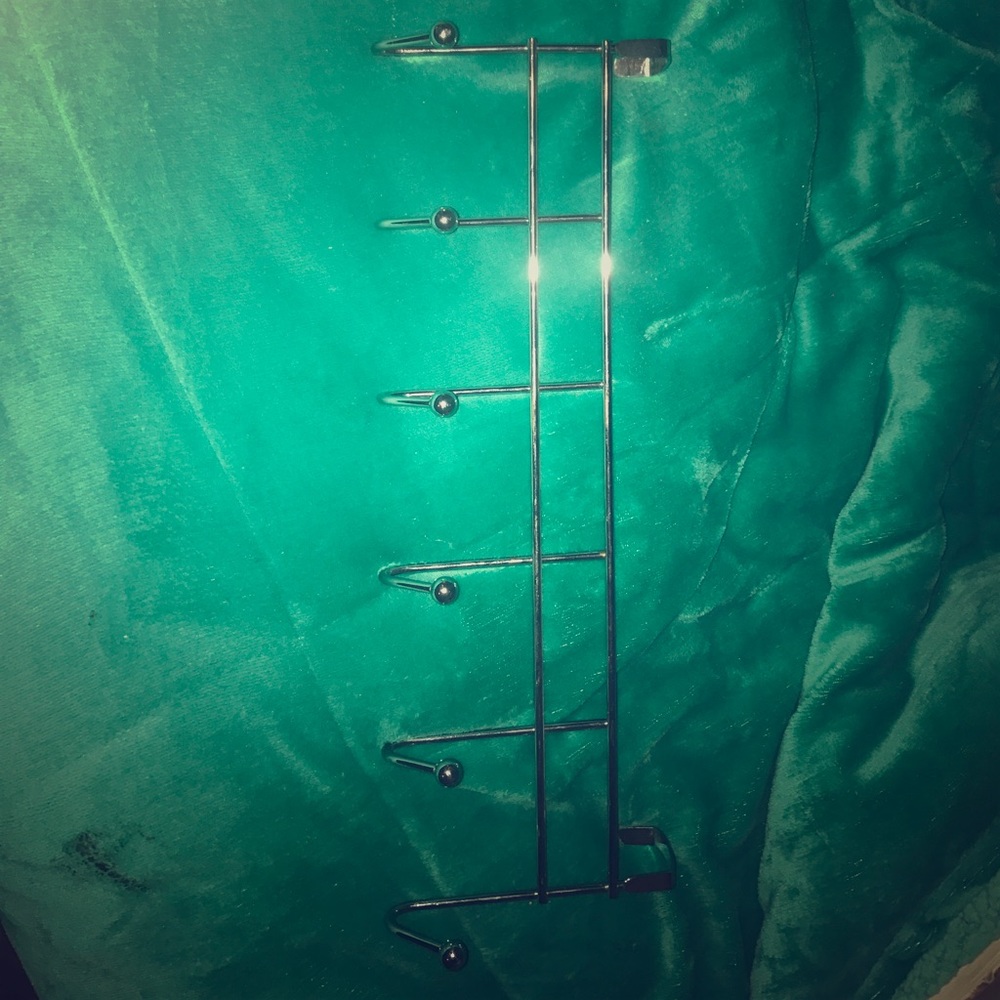 Jewelry hanger