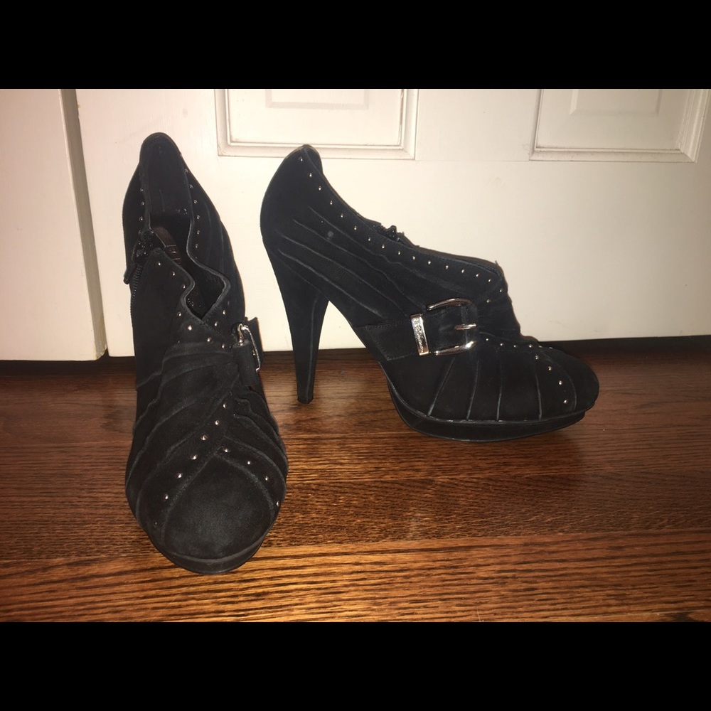 BCBGeneration Booties