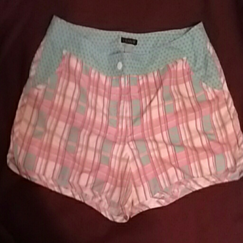 💜 SOLD 💜     New Venus shorts