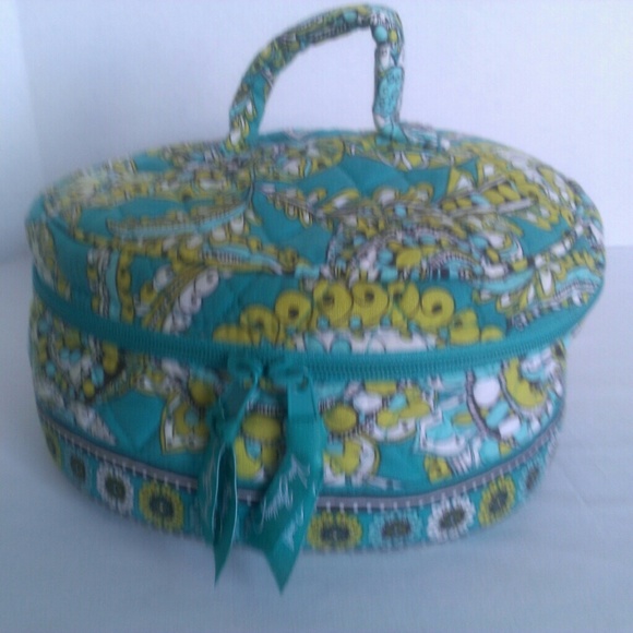 Vera Bradley Handbags - Vera Bradley Retired Peacock Print Cosmetic Bag