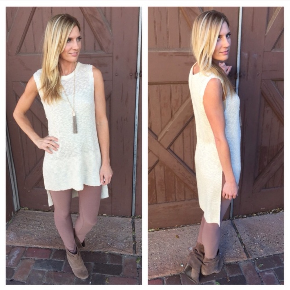 •Solid Mocha Knit Leggings• - Picture 2 of 2