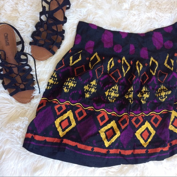 Dolce Vita Dresses & Skirts - DOLCE VITA tribal print pleated mini skirt Dolce Vita Dresses & Skirts - DOLCE VITA tribal print pleated mini skirt