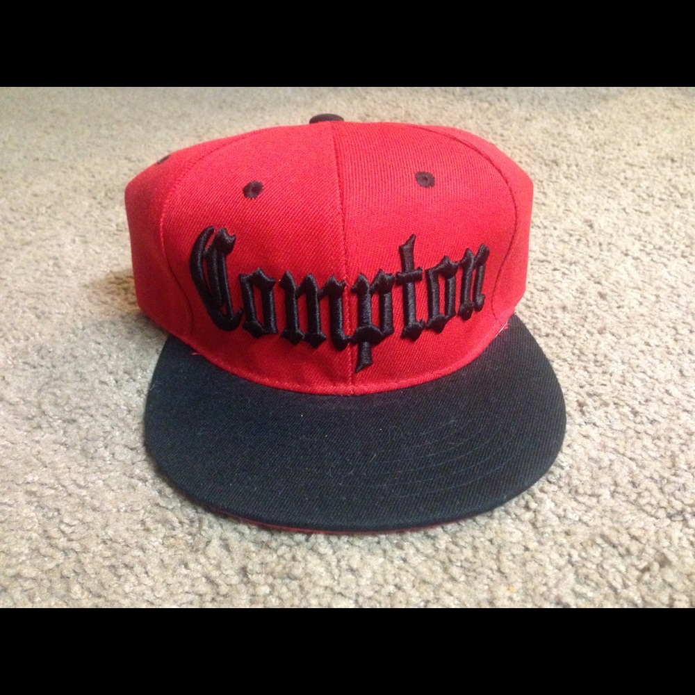 Compton SnapBack Unisex