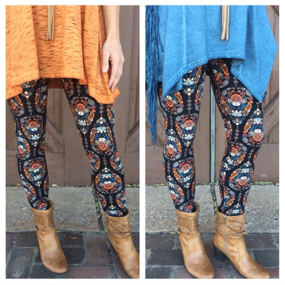 •Paisley Print Leggings•