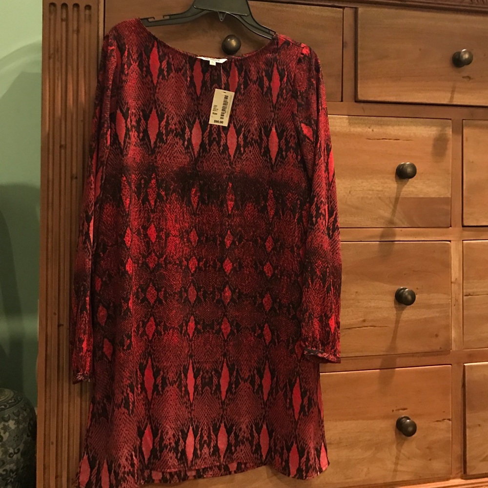 Sheath dress red and black
