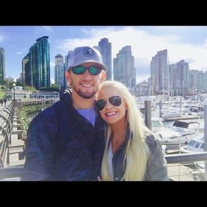 Meet your Posher, Haley