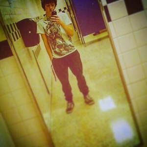 Meet your Posher, Jason