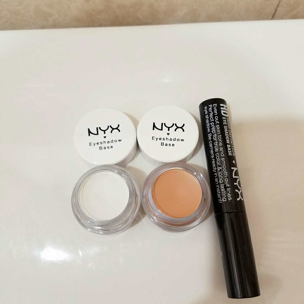 3 NYX eyeshadow base in skin tone, pearl, & HD.