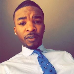 Meet your Posher, Devaris