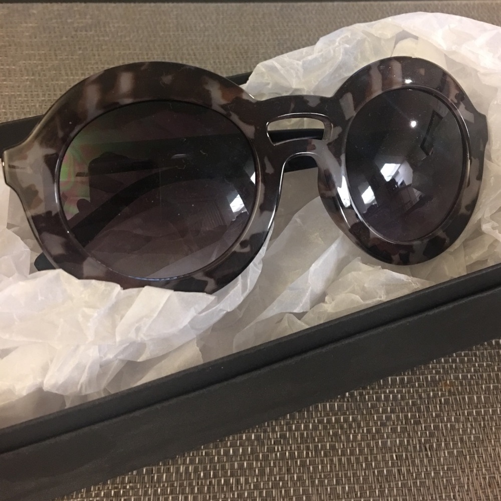 😎 AJ Morgan brown/gray sunglasses