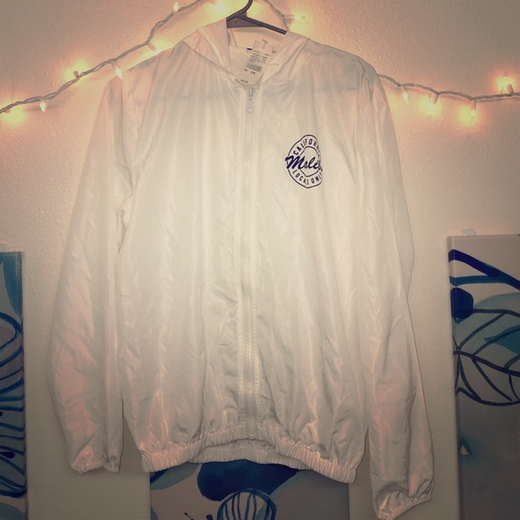 Brandy Melville Jackets & Blazers - 🚨SOLD: Brandy Melville Malibu Windbreaker NWT
