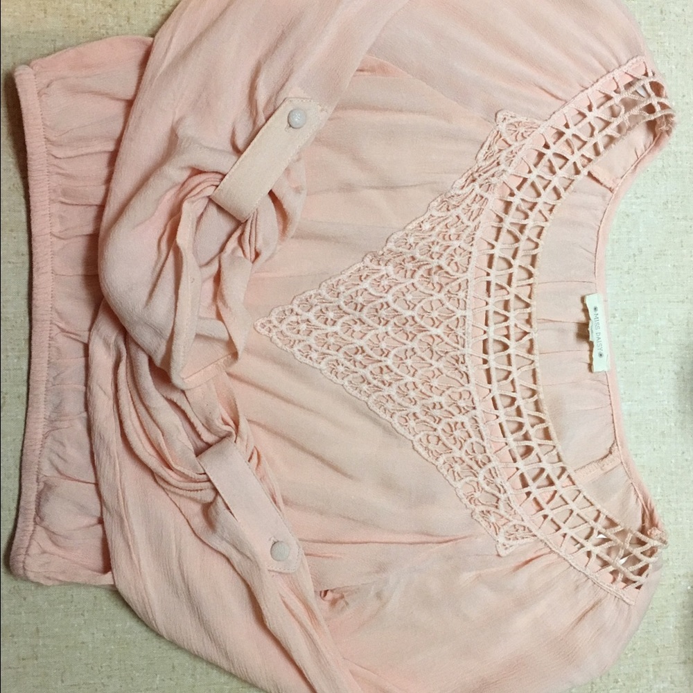 Light pink crop top