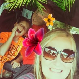 Meet your Posher, Renee