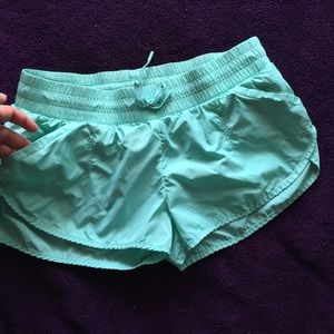 Small LORNA JANE Active/ running Shorts