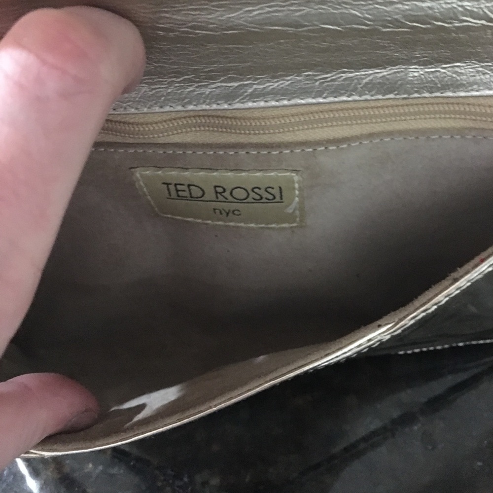 Beautiful Ted Rossi Gold Envelope Clutch - Picture 3 of 4