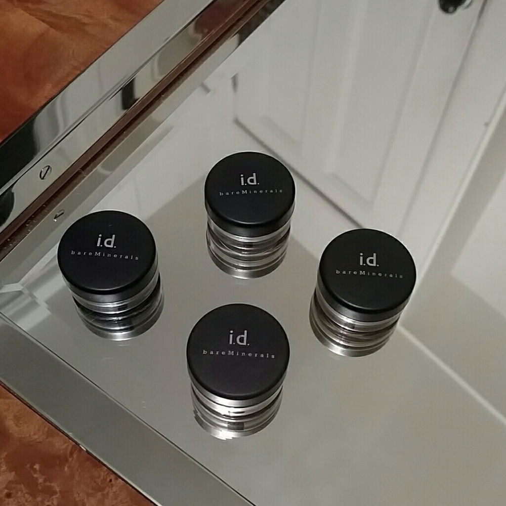 I.d. bare minerals pure pigment shadows