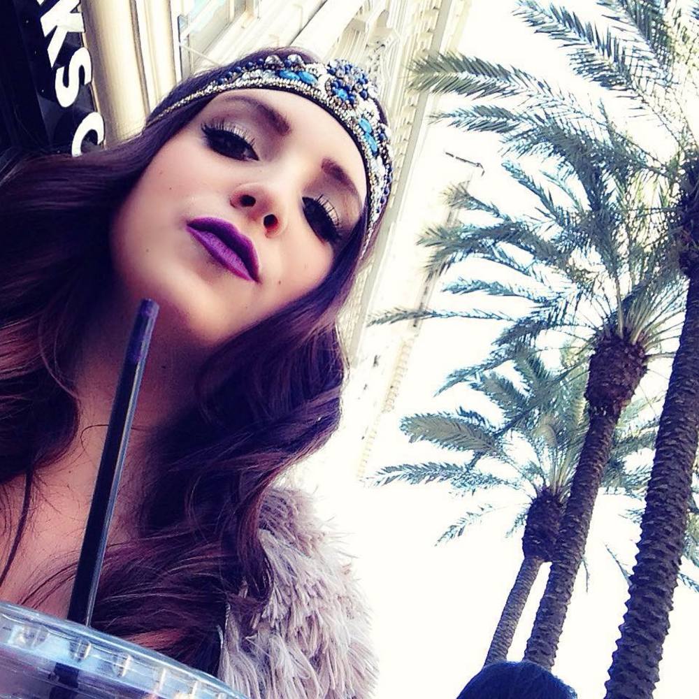 Meet your Posher, Lauren