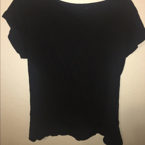 Brandy Melville tee - Picture 3 of 4