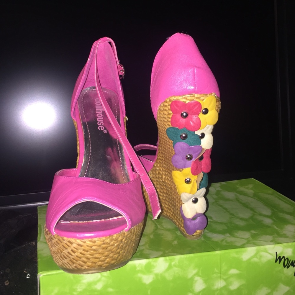 Flower wedges - Picture 3 of 4