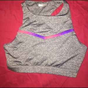 Sports crop top/bra