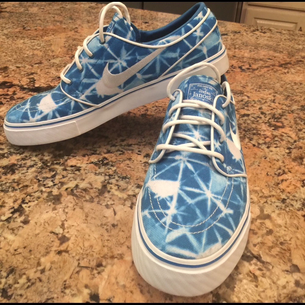 Stefan Janoski Nike SB Customized Blue Web Design