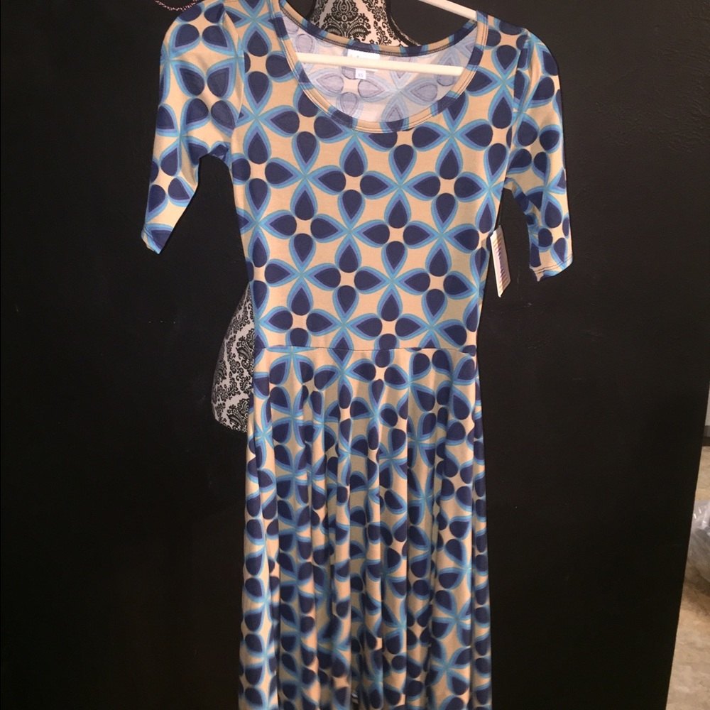 XS Nicole LuLaRoe dress NWT