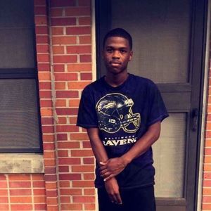 Meet your Posher, Yolanda