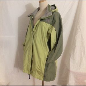Green North Face Jacket w/ detachable Hood