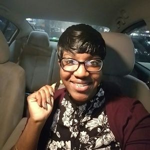 Meet your Posher, Sheena