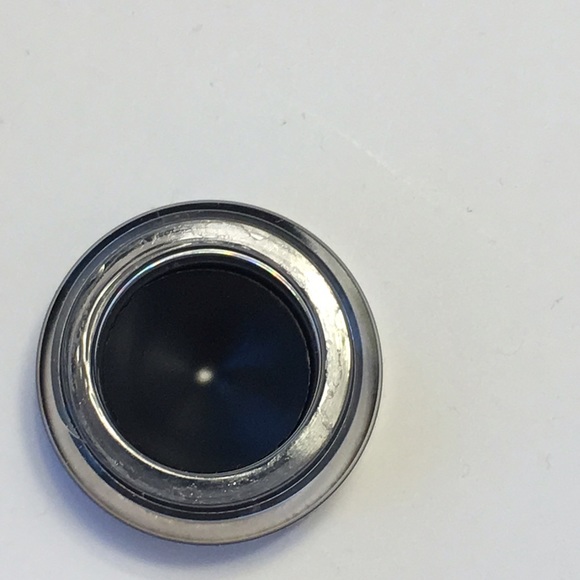 Clinique Brush On Eyeliner - Picture 3 of 4