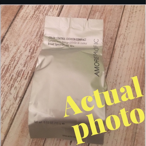 4 REFILLS AMORE PACIFIC SPF50 CC - Picture 6 of 6