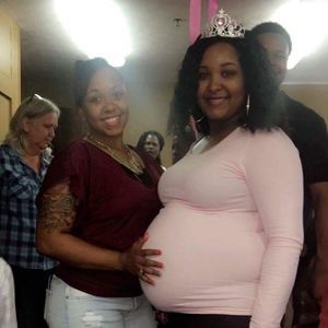 Meet your Posher, Anitra