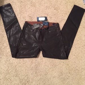 NWT BLEULAB reversible skinny jeans!