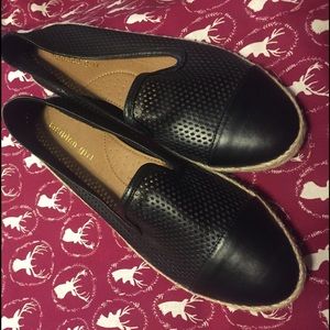 Madden Girl Poppyyy Flats