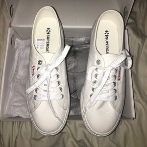 White supergas