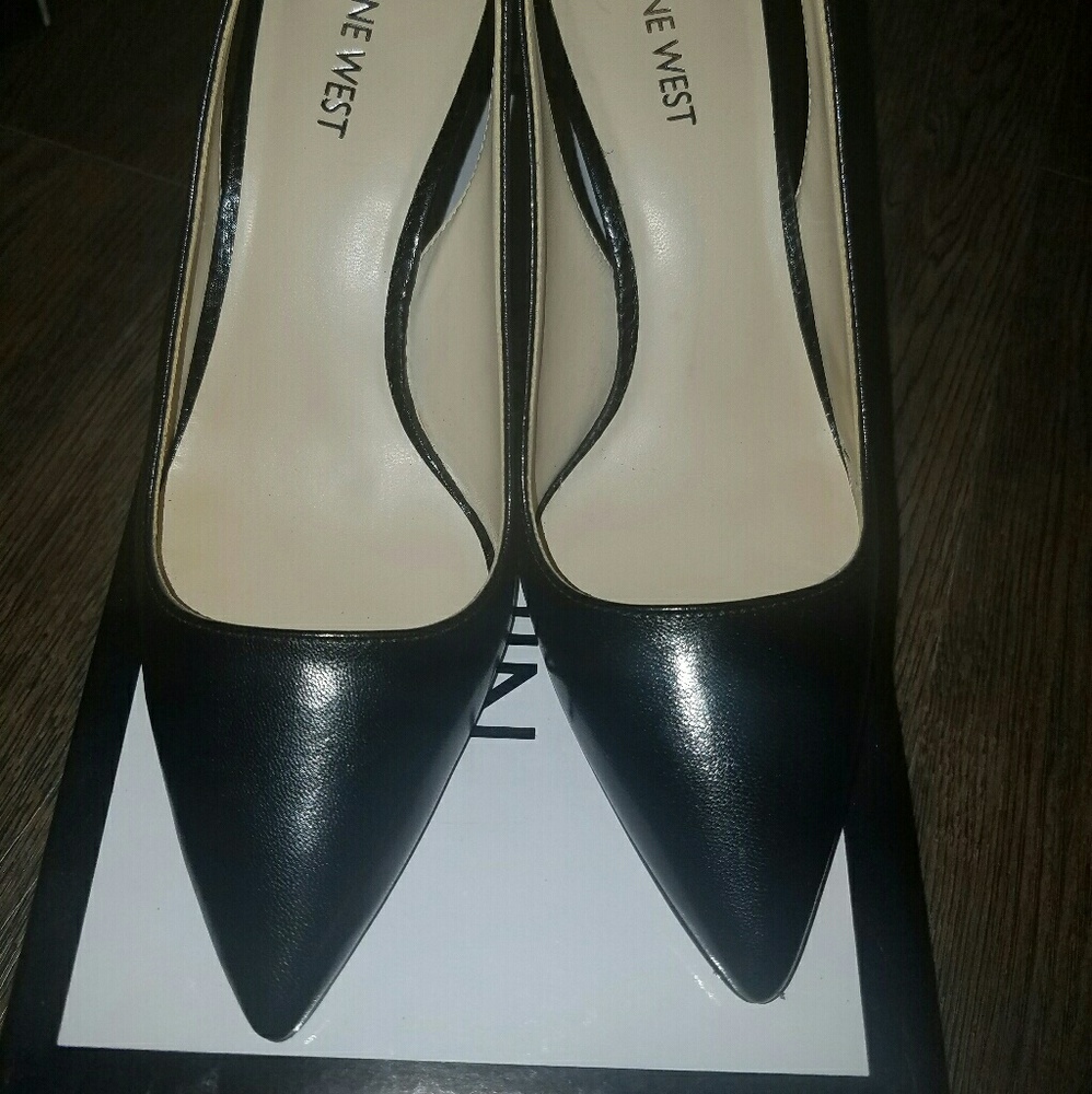 Nine West Slingbacks