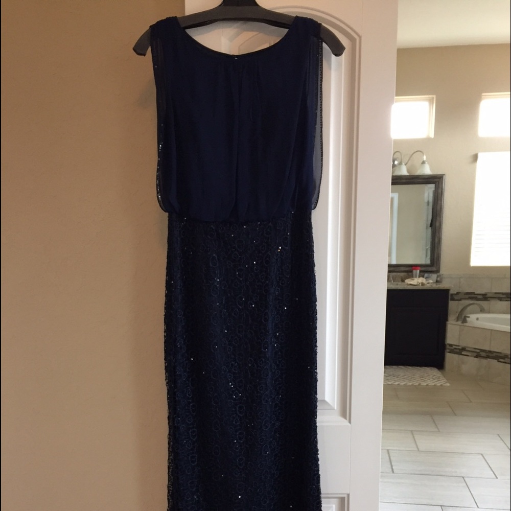 Aidan Mattox formal gown